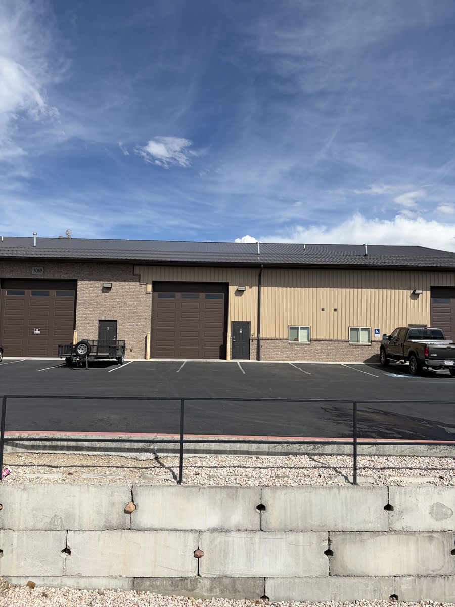 Layton flex space 2800sq ft