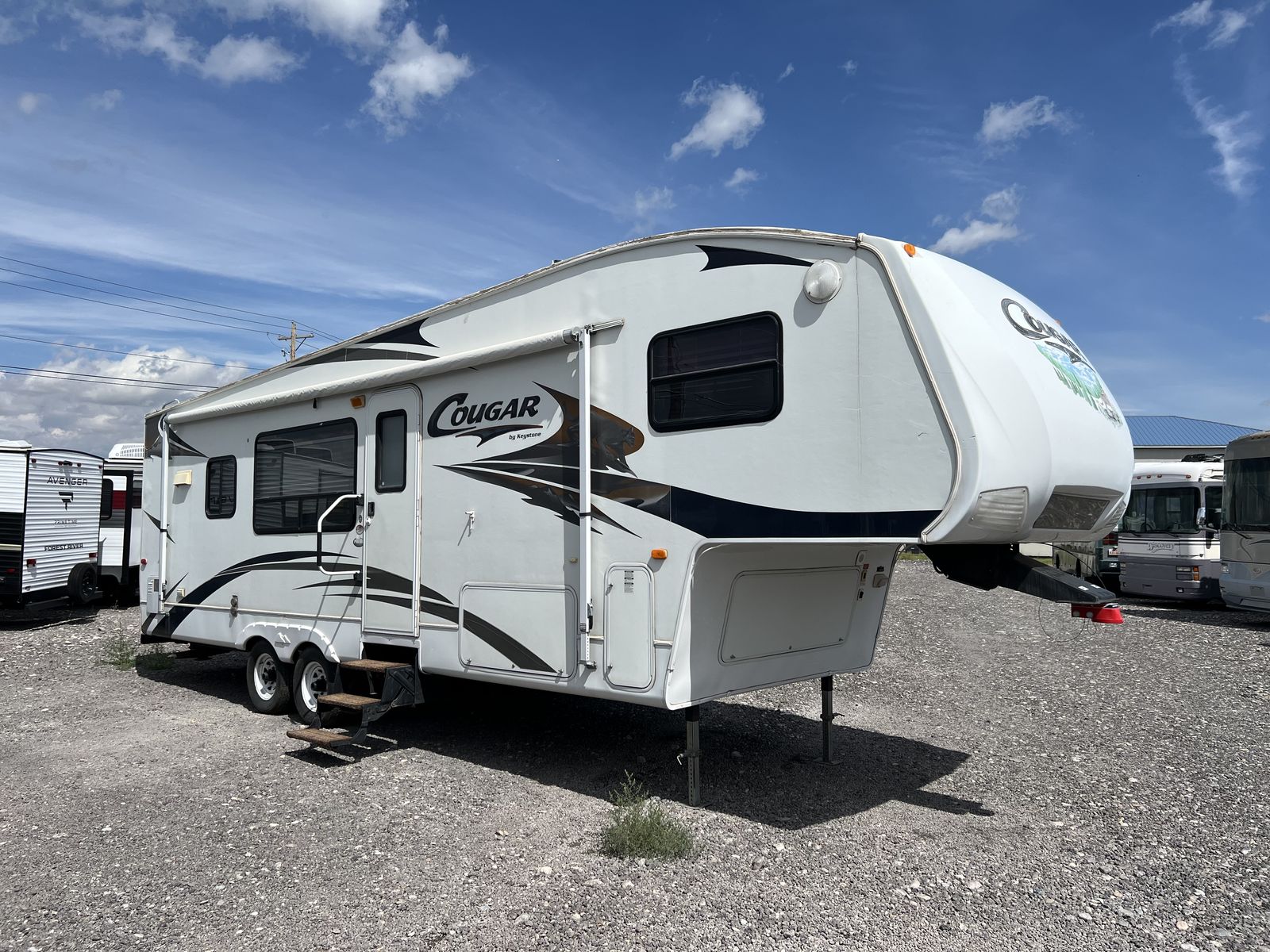 2006 KEYSTONE RV COUGAR 290EFS