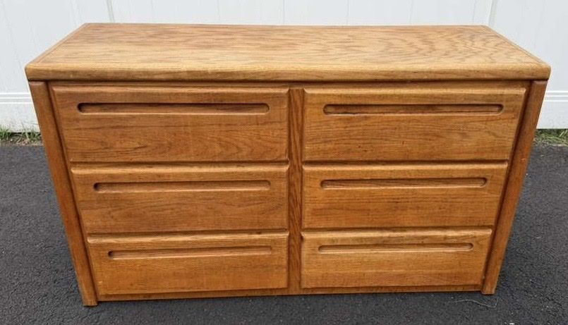 Oak dresser