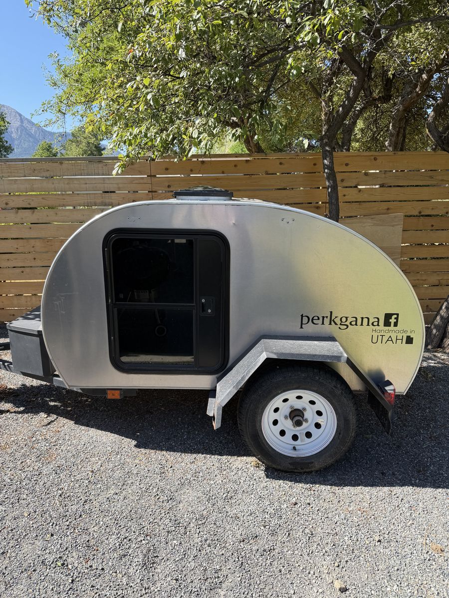 Perkgana tear drop trailer