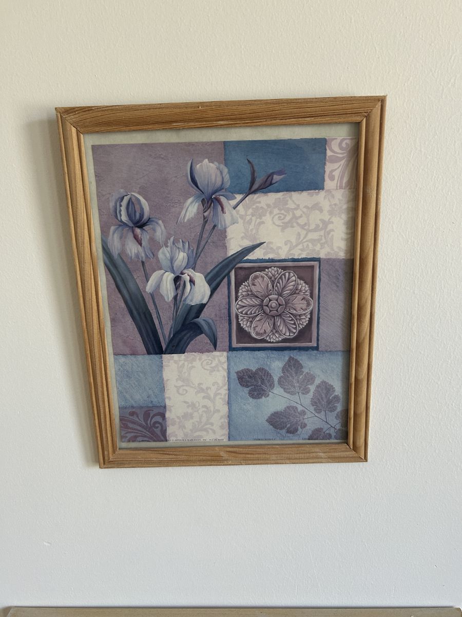 Small Framed Floral Wall Art Print – Cottage / Botanical Décor