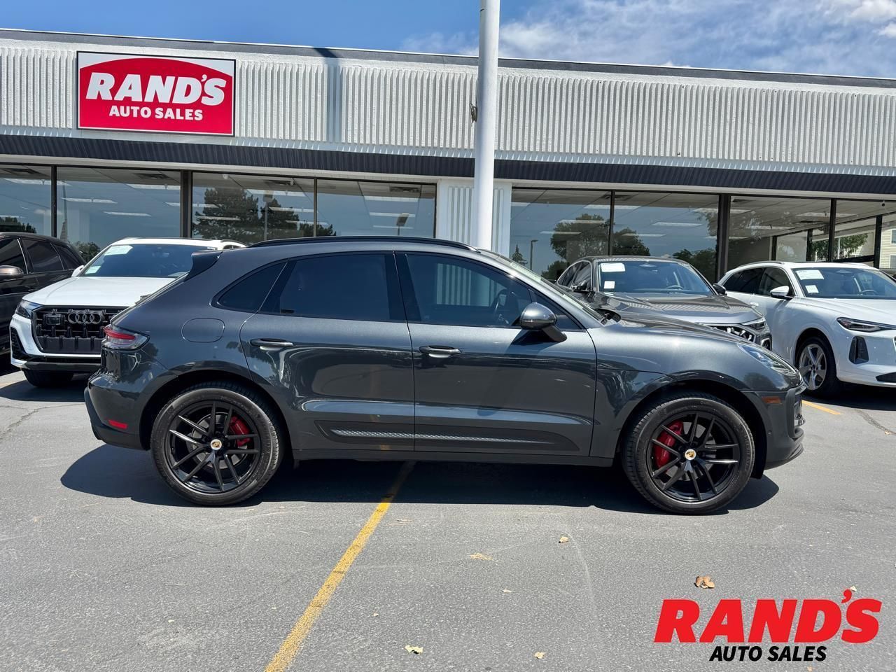 2022 Porsche Macan S