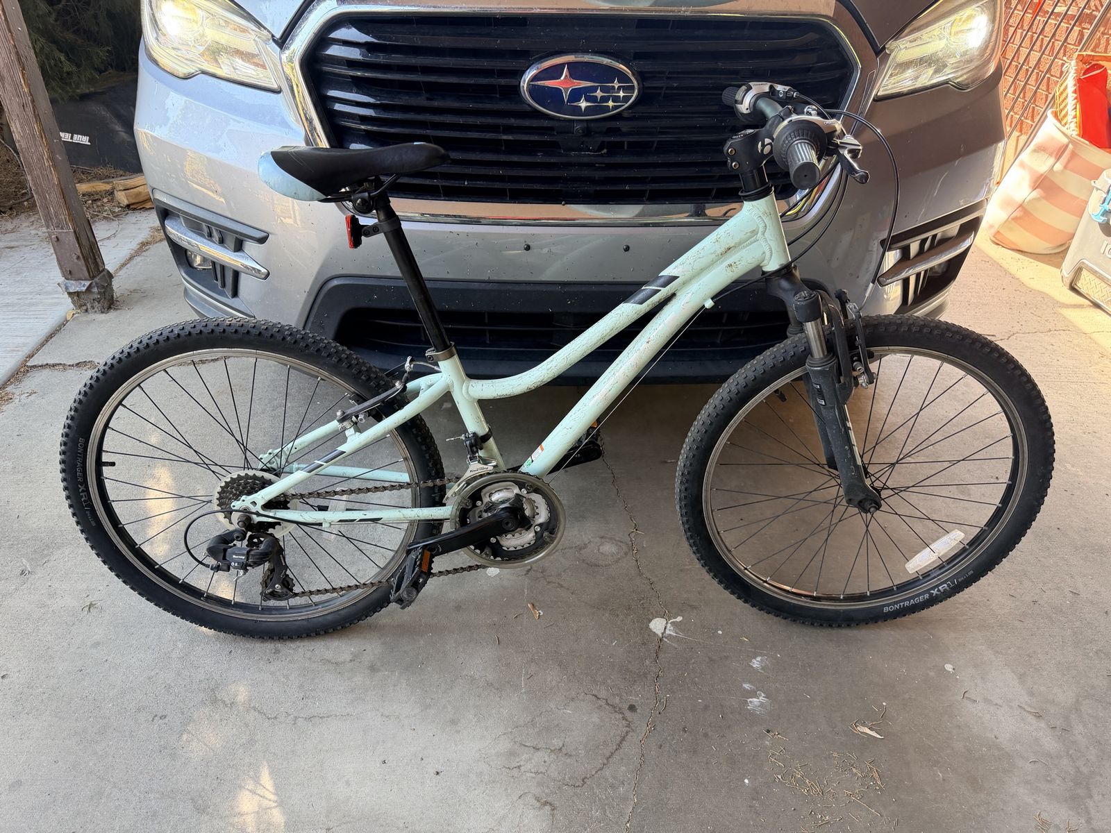 Trek precaliber 24 inch girls Mountain Bike - Light Mint Green