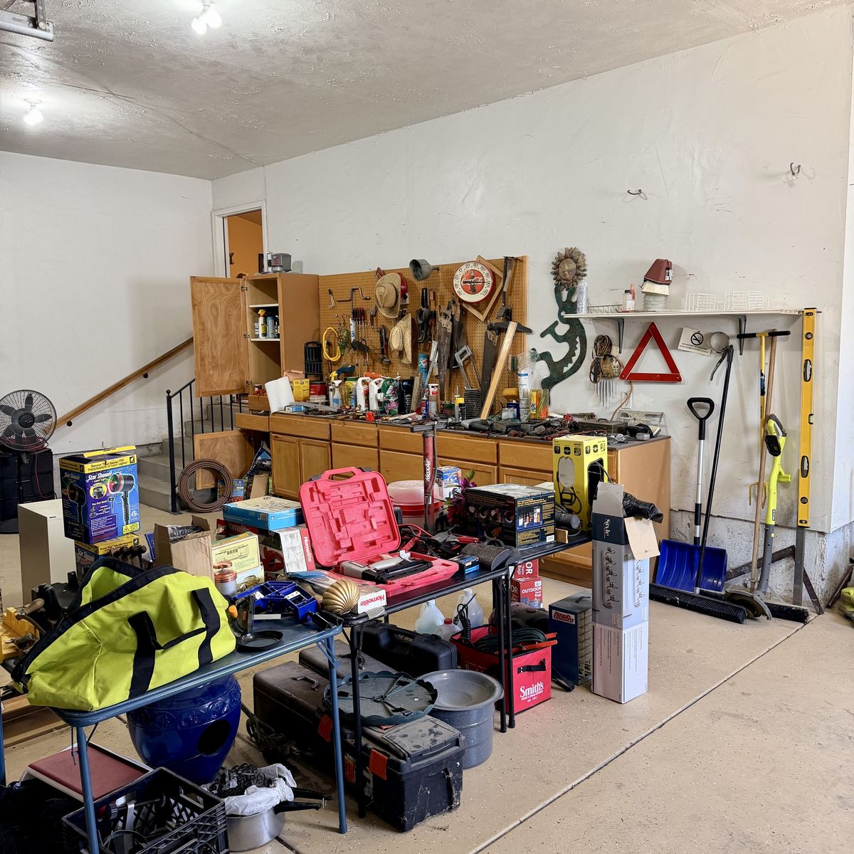 Main image 6