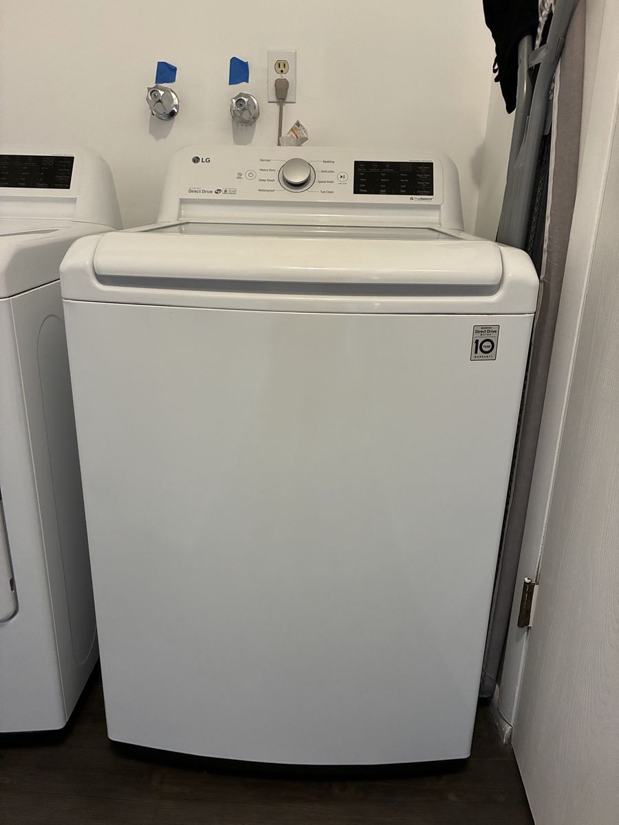 LG WT7005CW top-load washer
