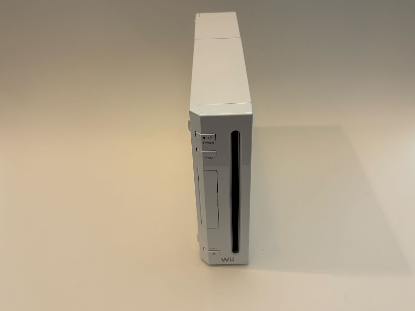 Nintendo Wii Console White RVL-001