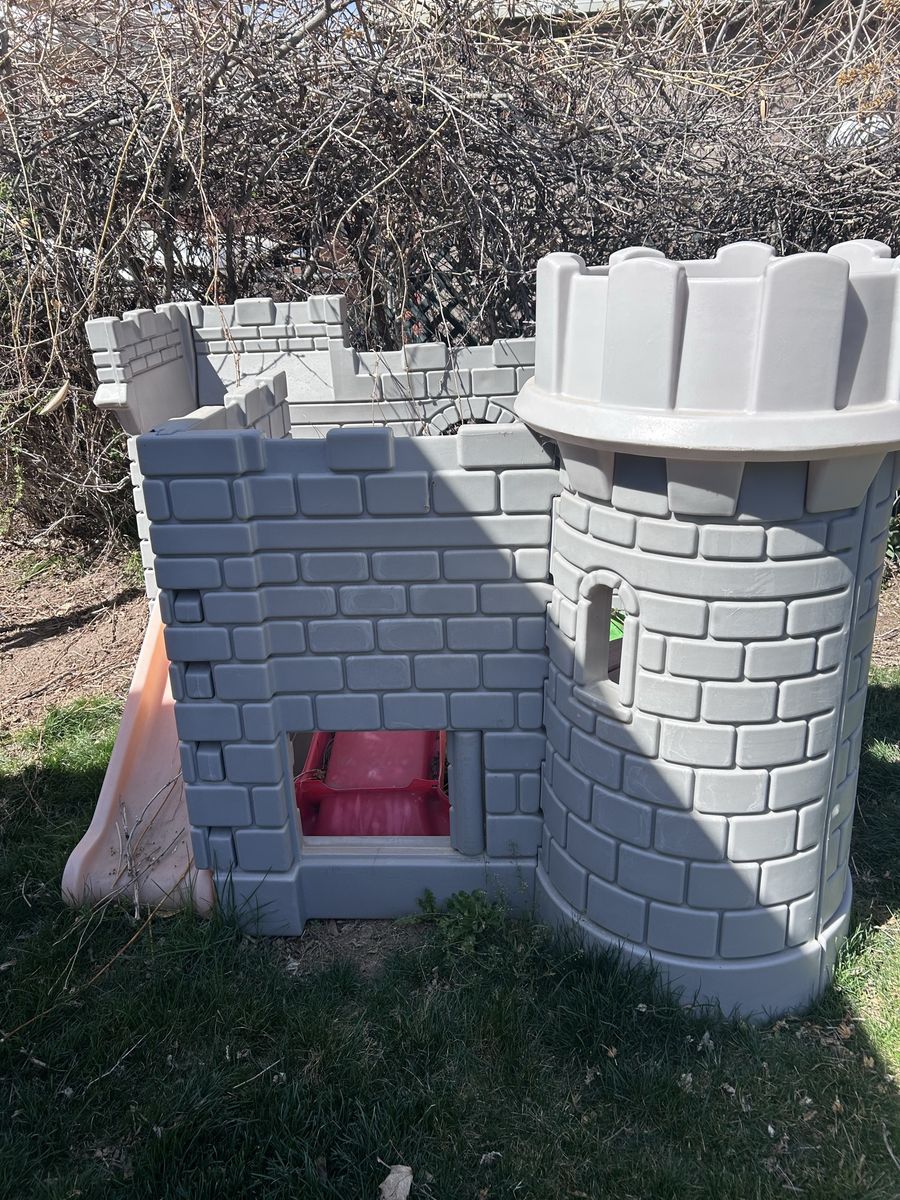 Toy Castle