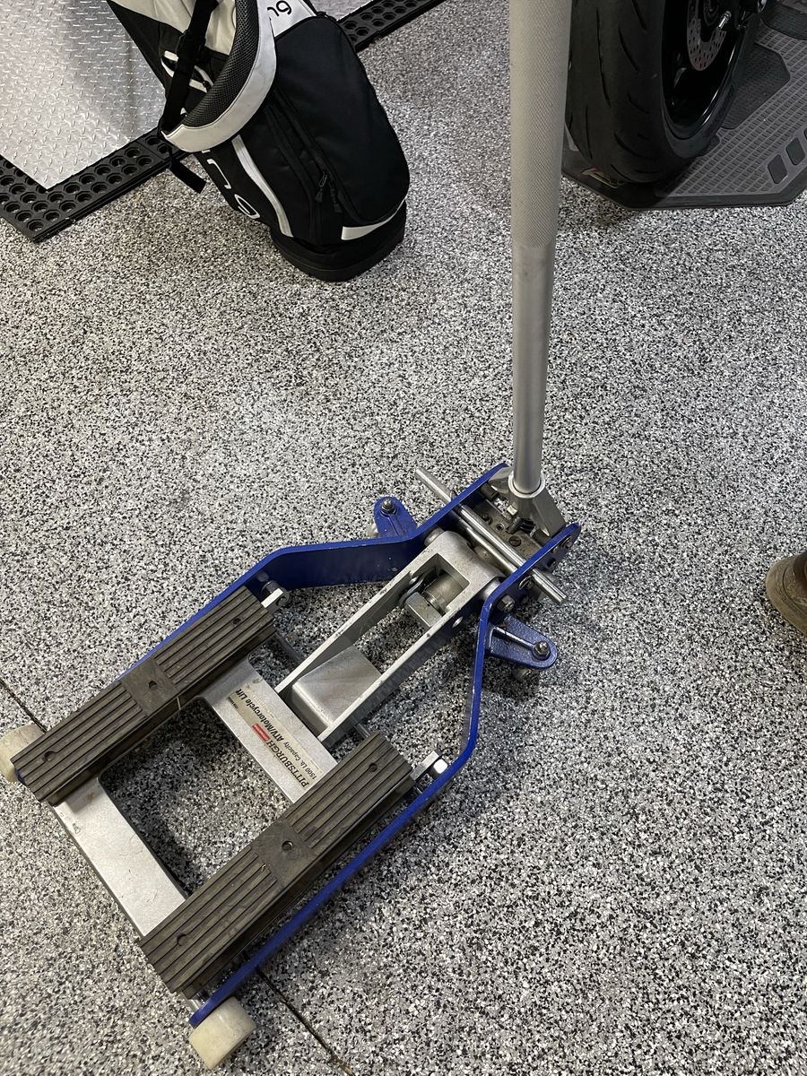 Pittsburgh 1500 lb Capacity ATV/Motorcycle Lift Jack Blue and Silver