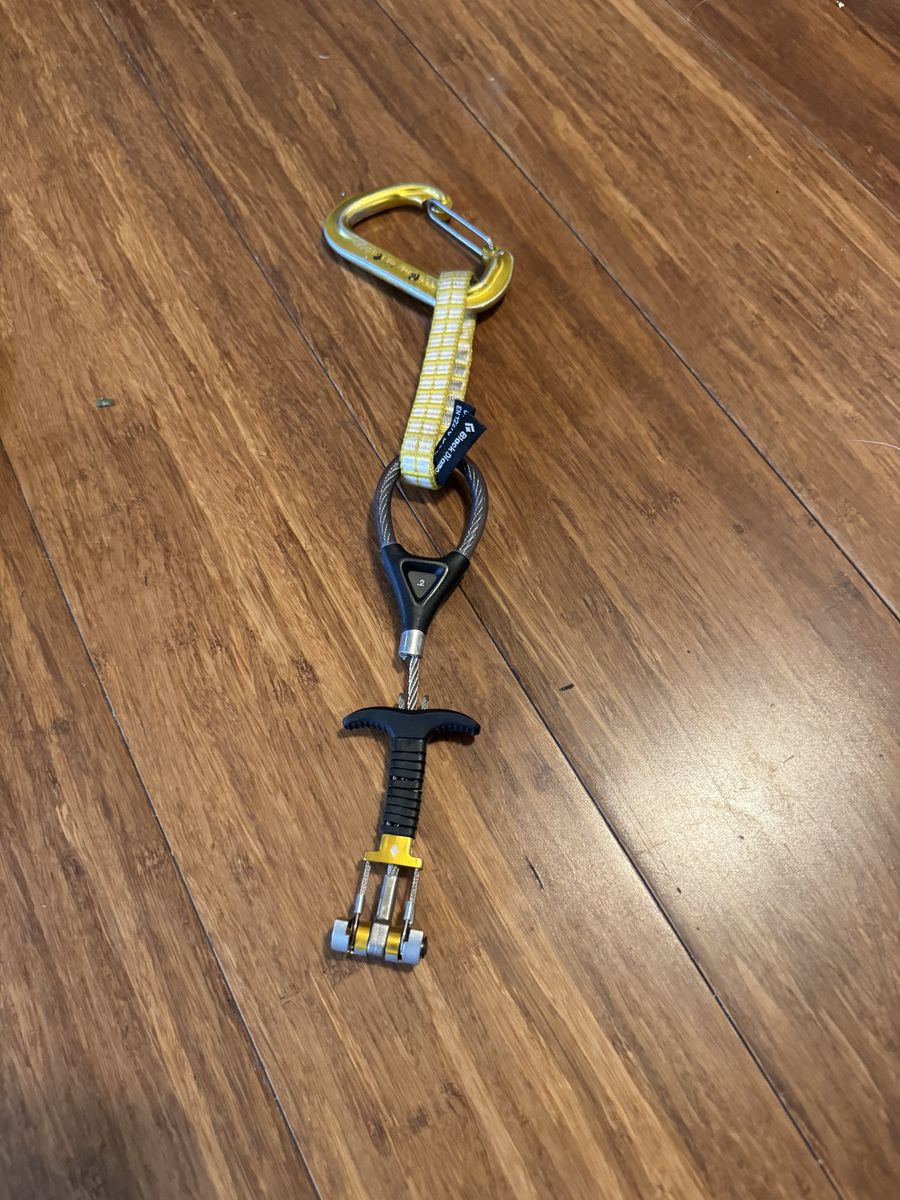 .2 yellow Z4 Black Diamond Camalot