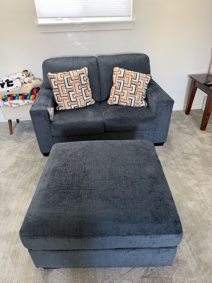 Loveseat and Ottoman