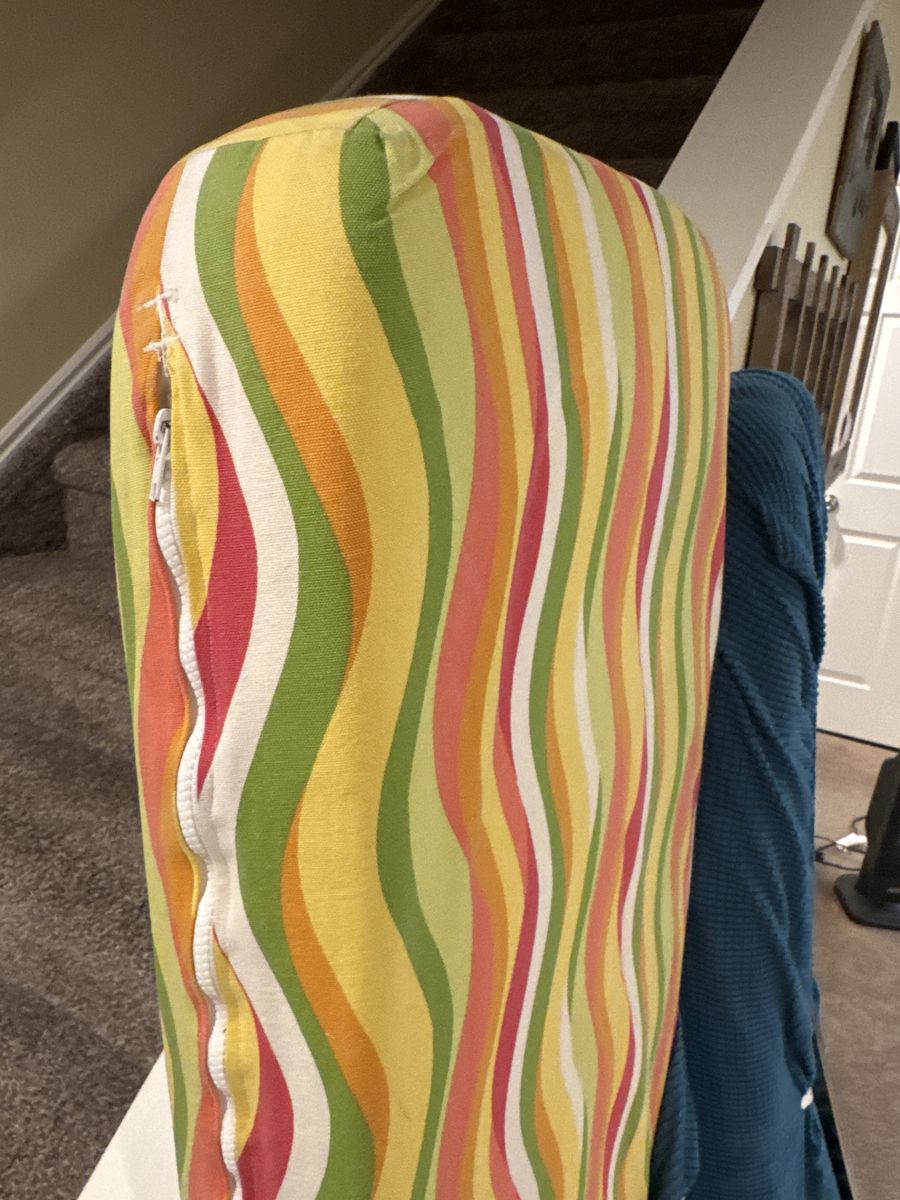 Main image 3