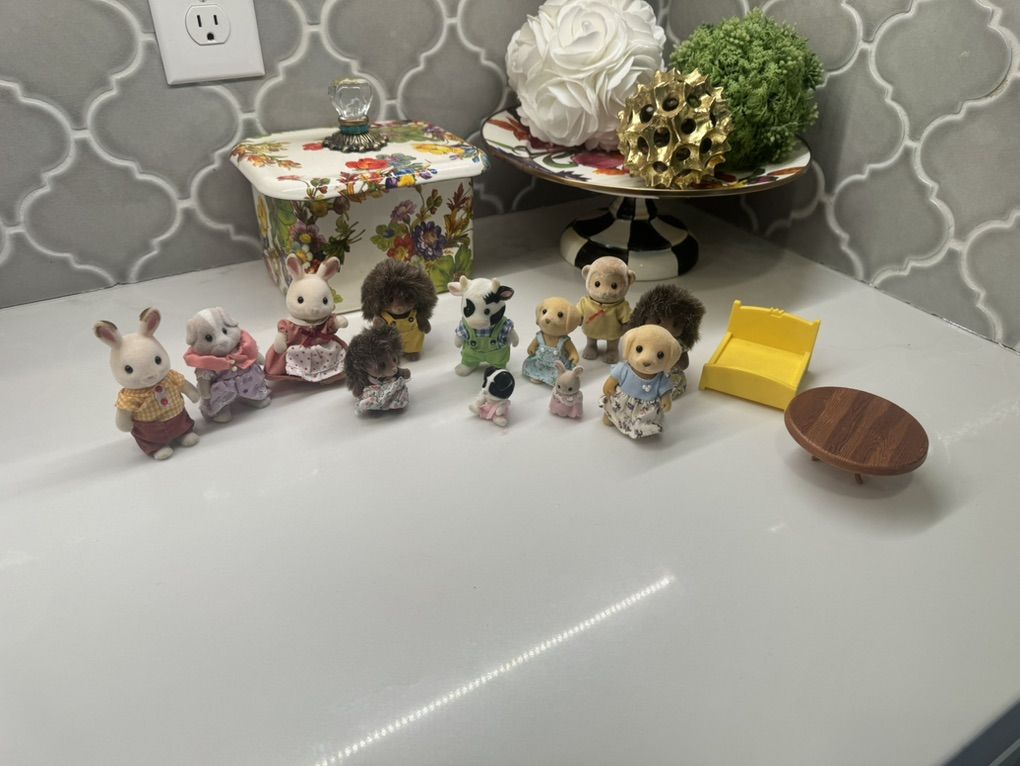 Calico Critters/Lil Woodzeez Bundle