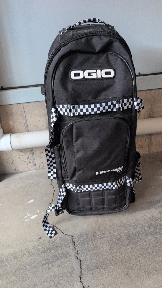 OGIO Rig 9800 Wheeled Gear Bag - Black Checkered