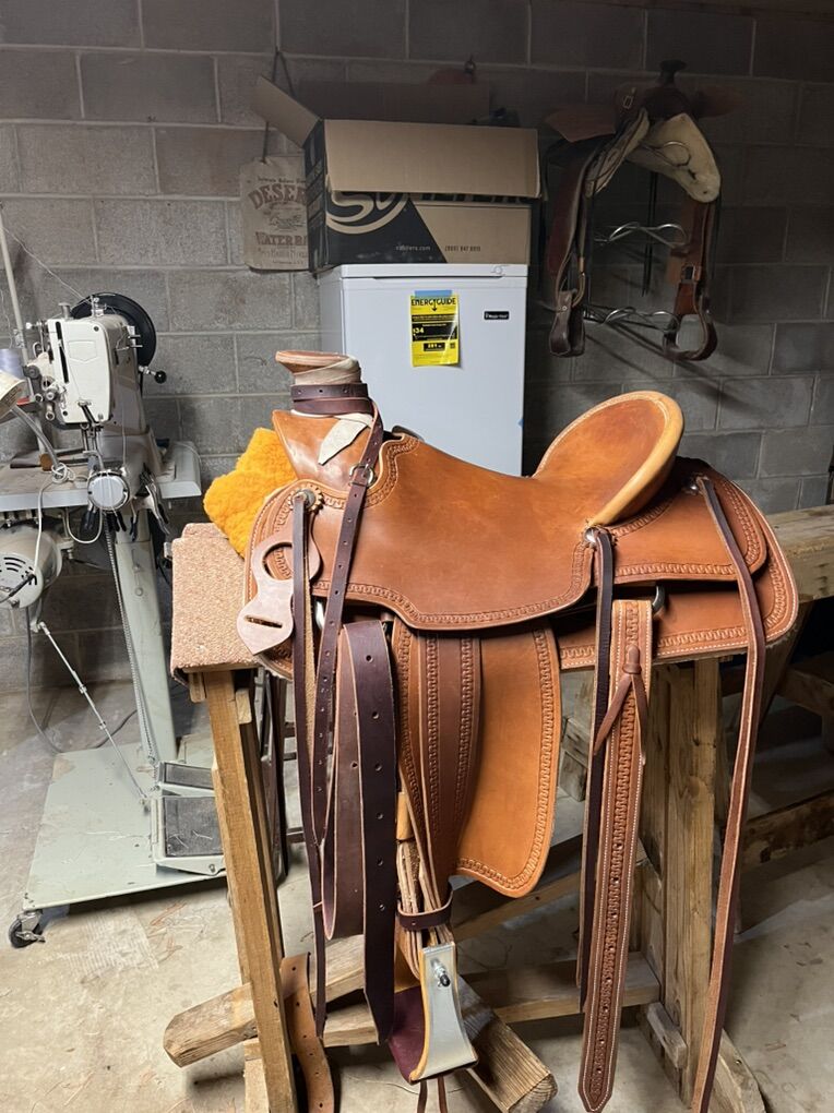 Handmade 16 Cliff Wade Saddle
