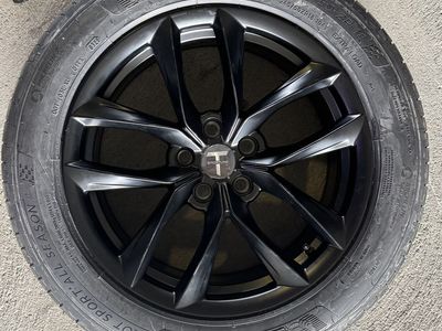 Brand New Set of Tesla Model Y Wheels & Tires