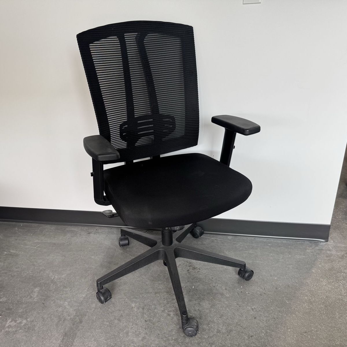 Office Task Chair