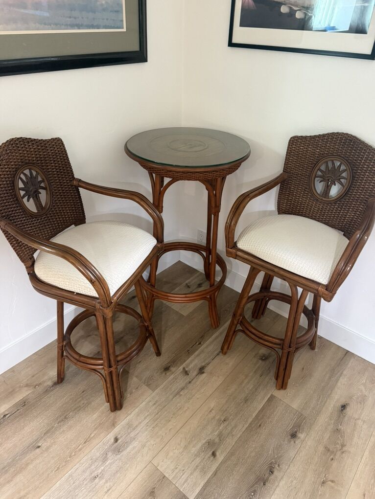 Tiki/PoolHouse Chairs and High Table 2sets