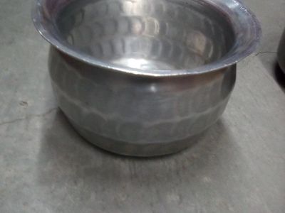 Pair of Used Metal Bowls - Durable and Versatile Kitchenware Set