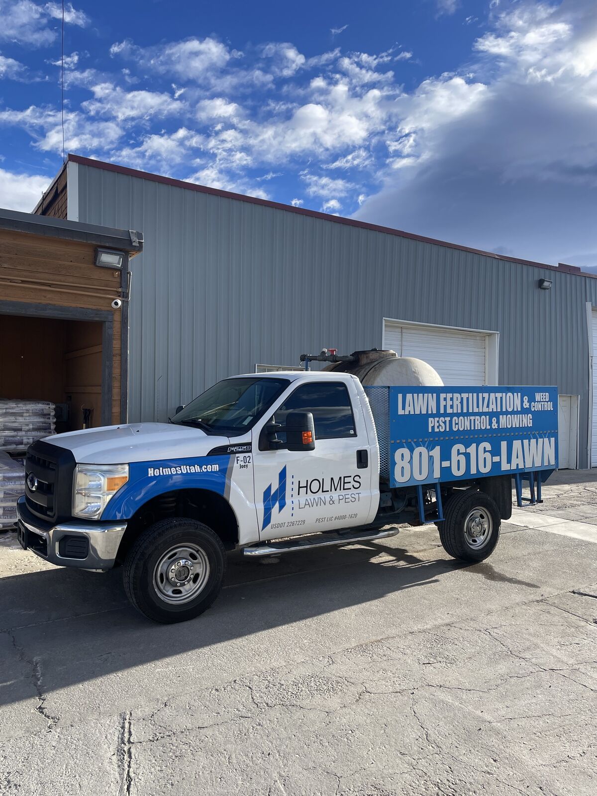2011 FORD F250 SUPER DUTY XL