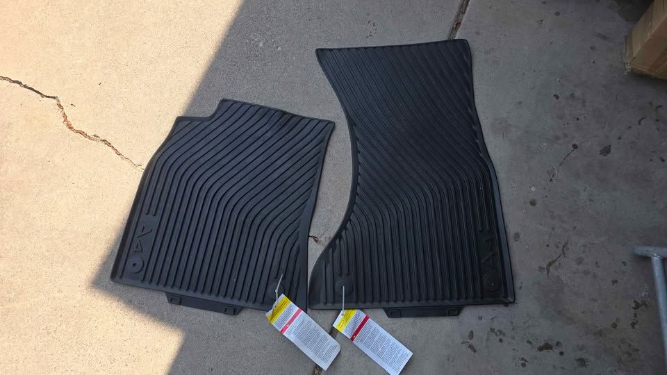 Audi A4 , allroad , B8 , B8.5 Floor Mats OEM New