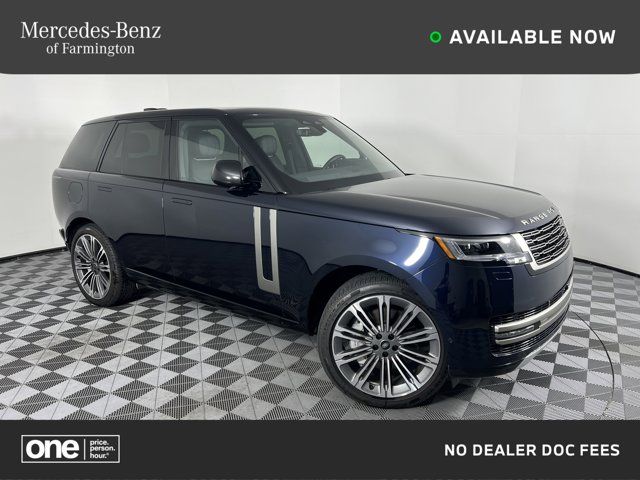 2025 Land Rover Range Rover P530 SE