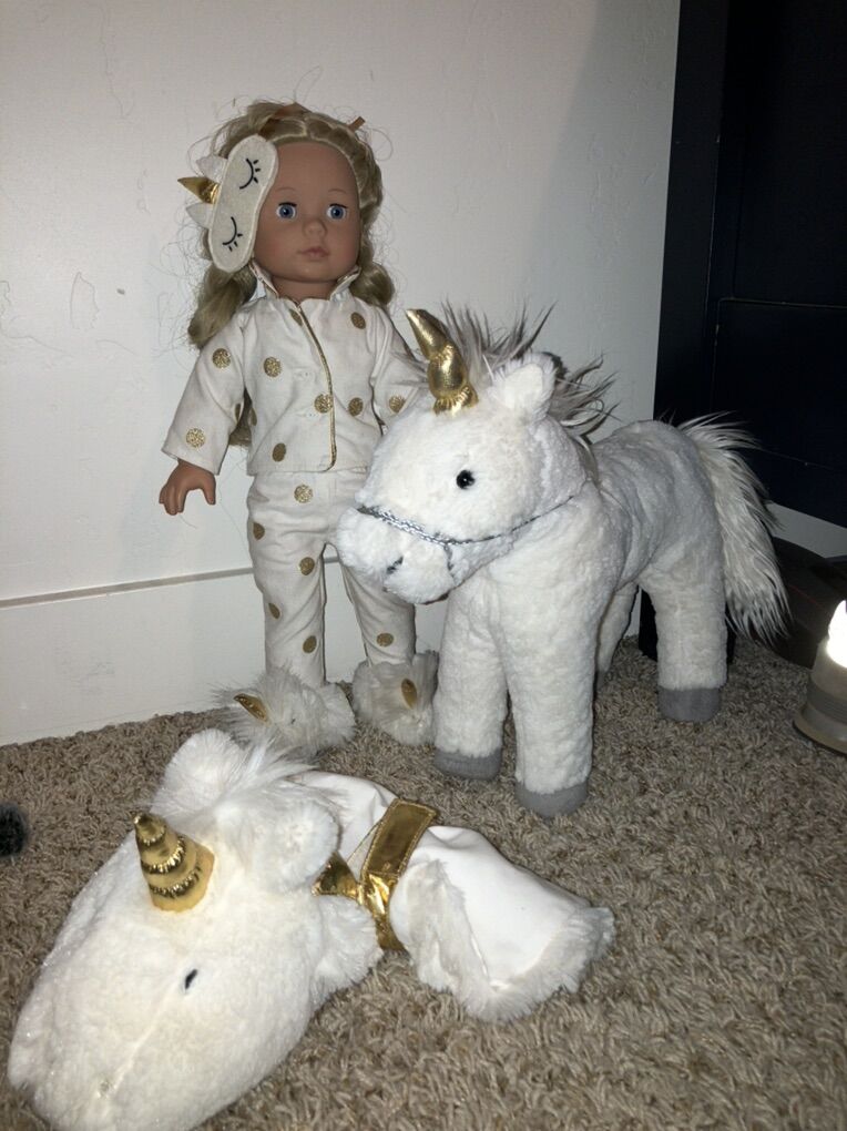 Gotz sleepover Doll + Sleeping Bag + unicorn
