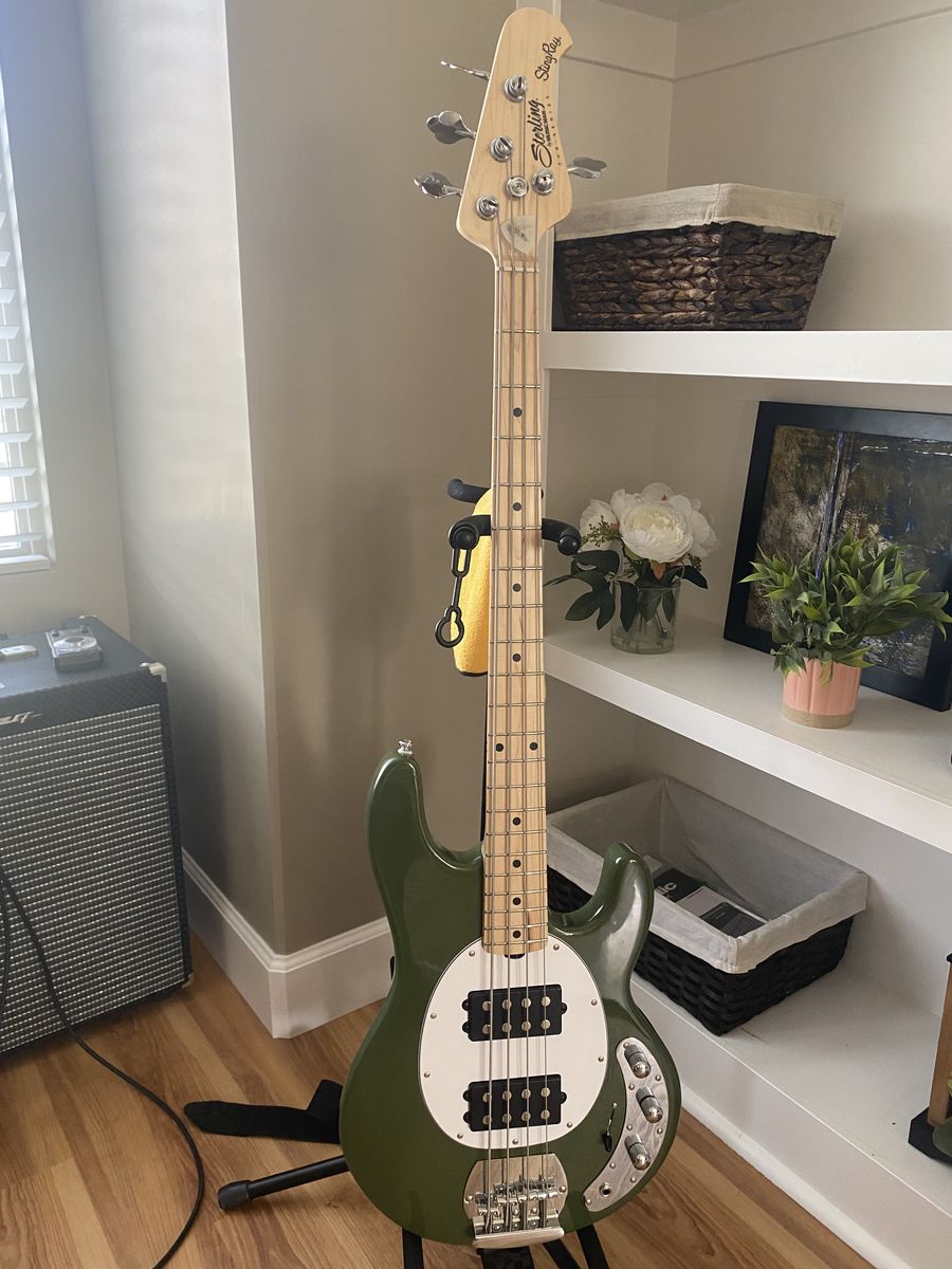 Sterling Stingray Ray 4 HH Sub Series - Olive