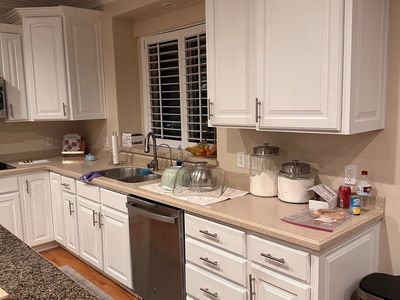 White Kitchen Cabinets