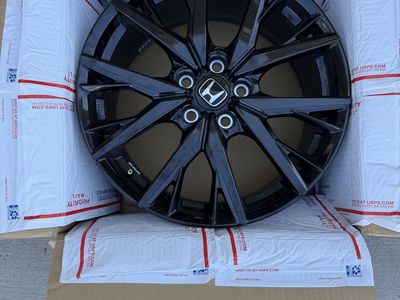 OEM take off wheels from 2026 Honda Prelude. Berlina black wheels.