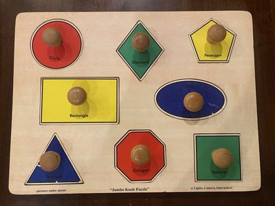 Classic Wooden Jumbo Knob Shape Puzzle with Easy-Grip Handles