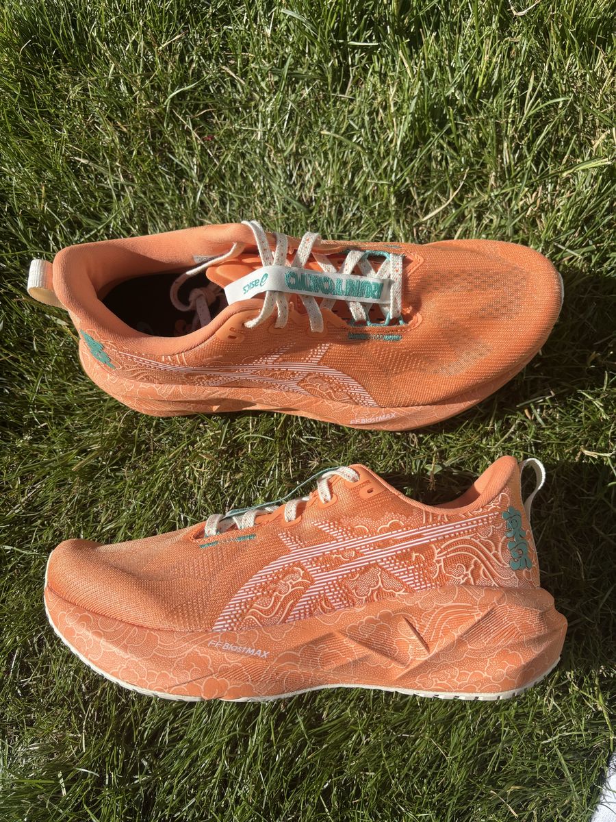 ASICS Novablast 5 Tokyo