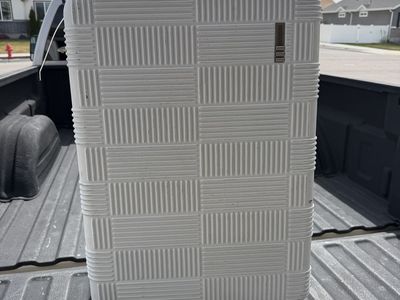 American Tourism Suitcase