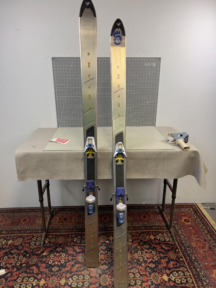 Volant Chubb Skis