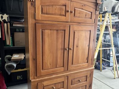 Armoire