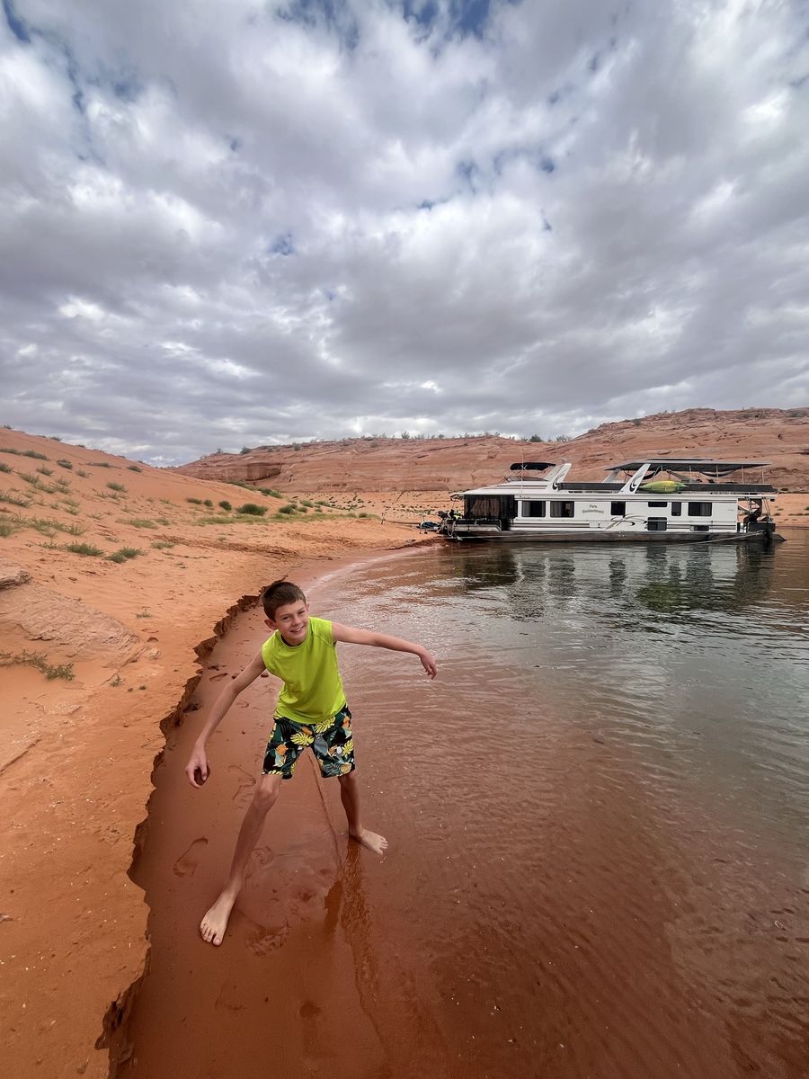 Antelope Point Houseboat on a Slip September and June