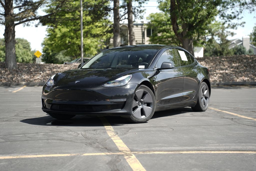 2021 Tesla Model 3 Standard Range Plus