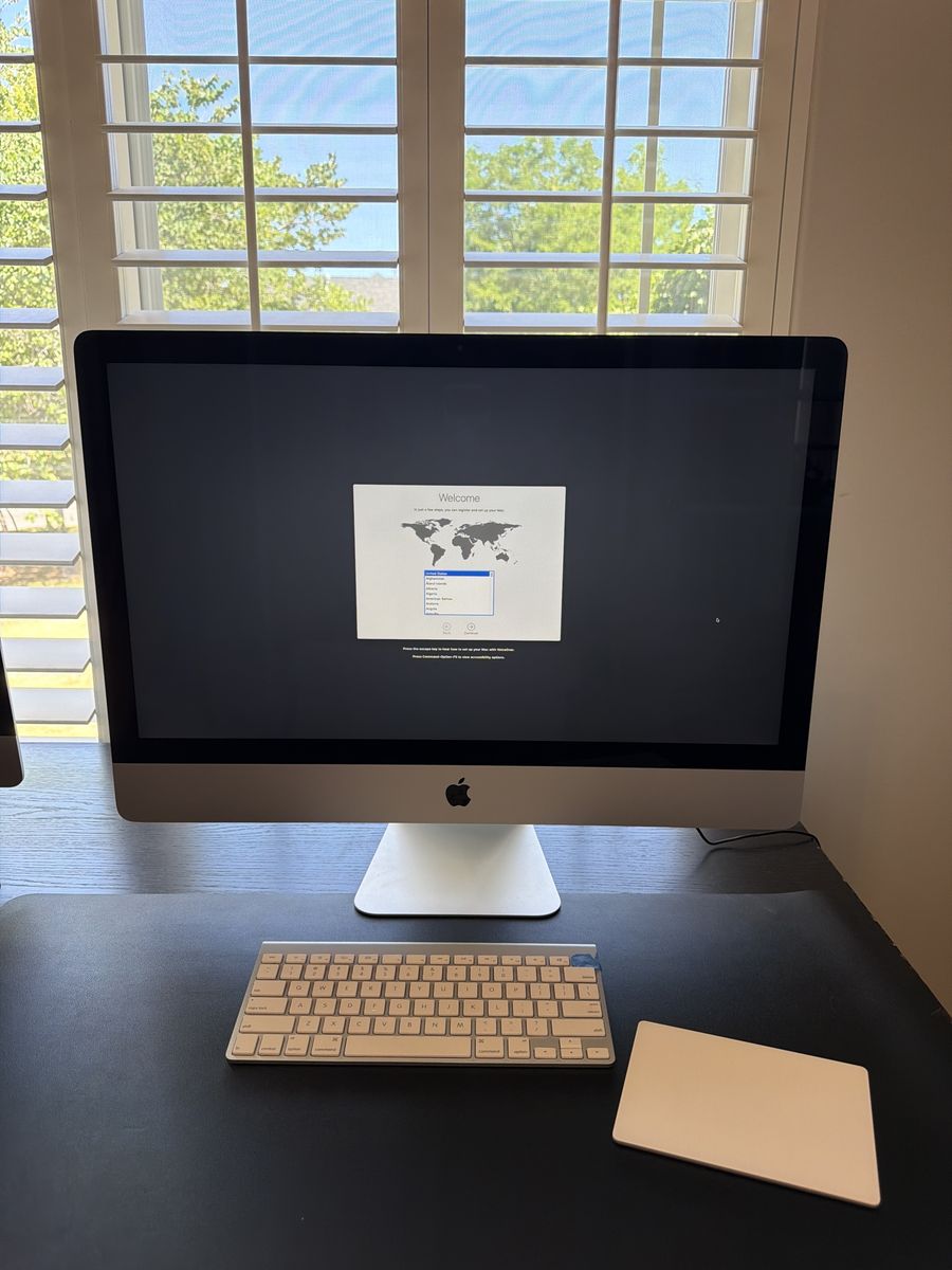 Apple iMac 21.5" (Late 2013) Desktop Computer, Core i5, 8GB RAM, 1TB HDD, macOS Catalina