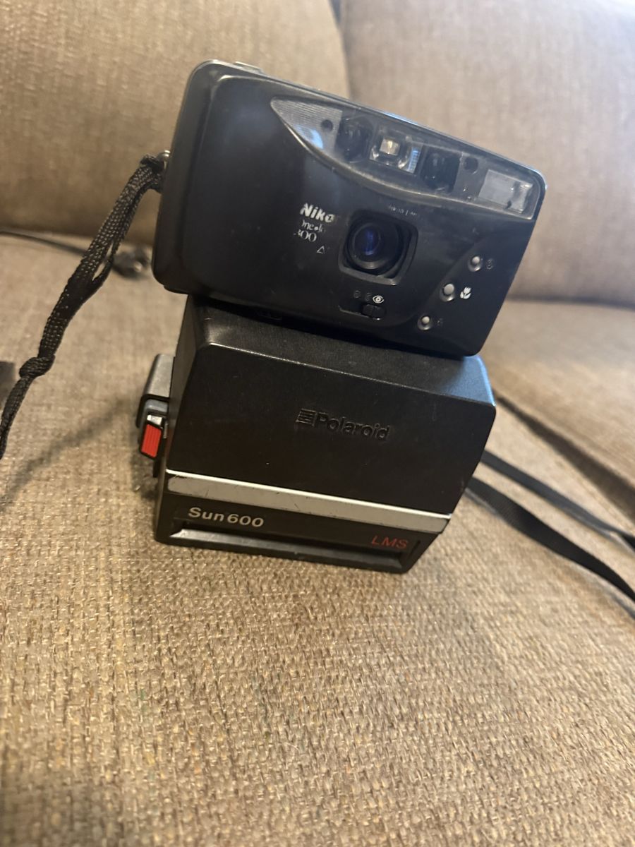 Vintage Camera Bundle: Nikon One•Touch 400, Polaroid Sun 600 LMS, Kodak EasyShare C330 & Fisher-Price Kid-Tough