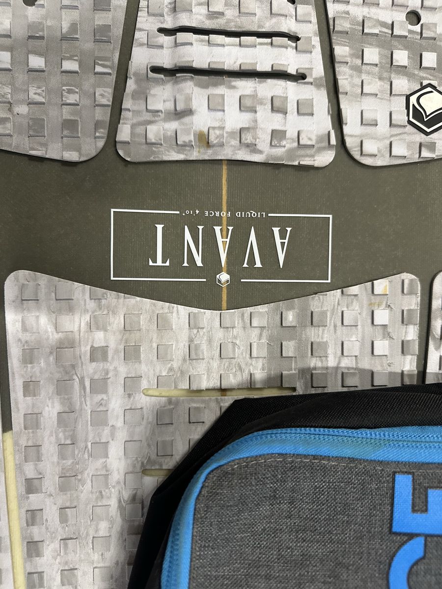 Surf board with travel bag