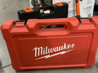 Milwaukee SHOCKWAVE 1/2 in. Drive SAE 6 Point Impact Socket Set (19-Piece)