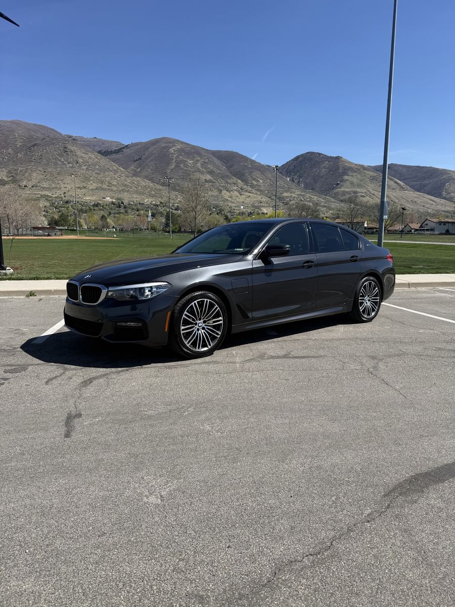 2019 BMW 5 Series 
