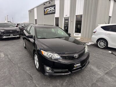 2012 TOYOTA CAMRY SE