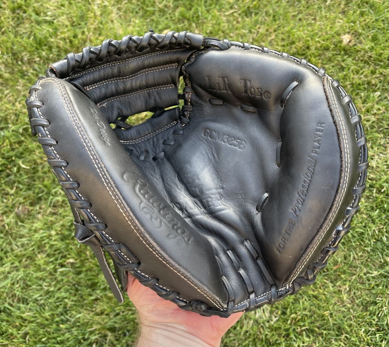 Rawlings 32.5 in. Catchers Baseball Glove