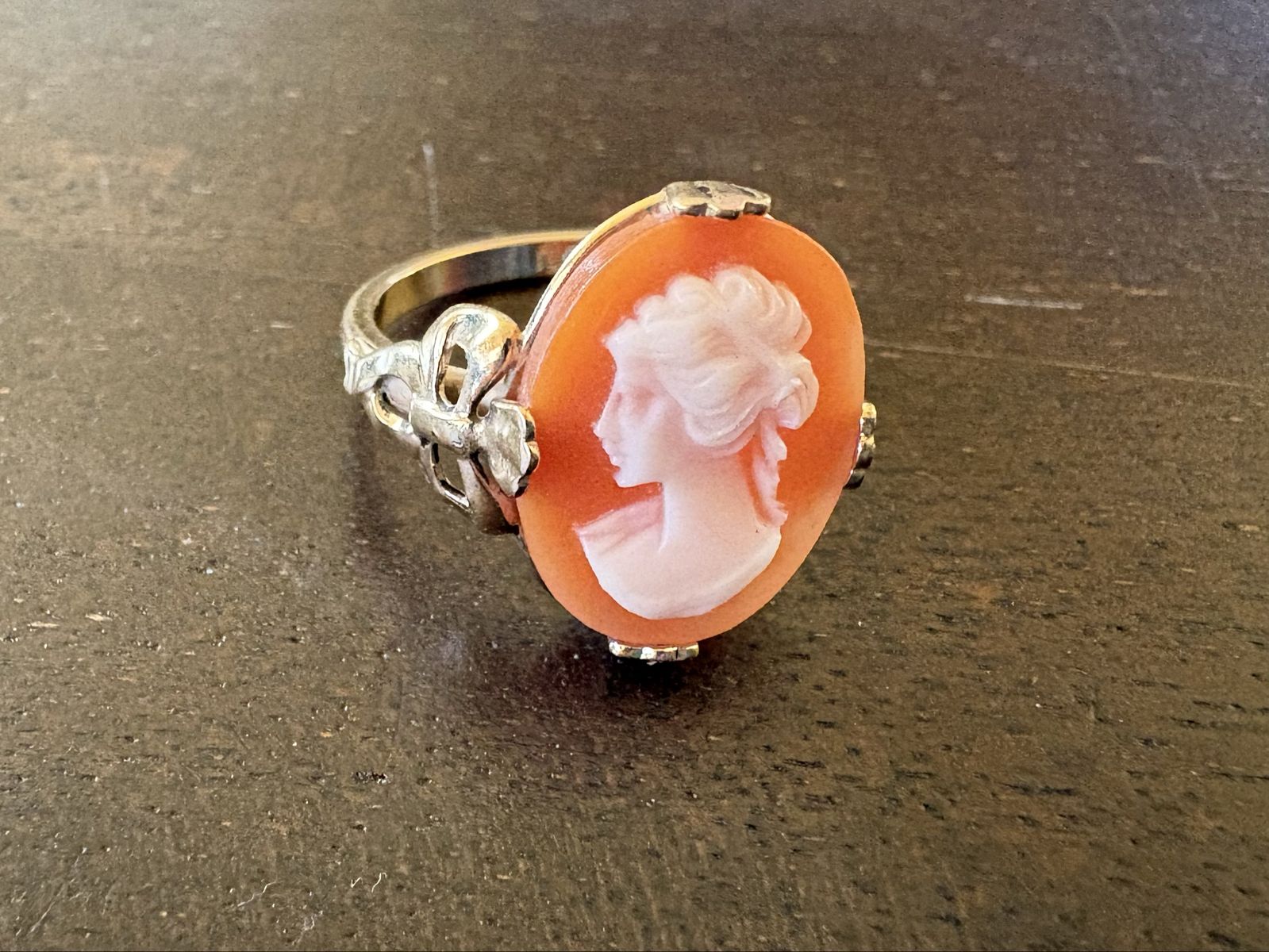 Vintage 10K Gold Filled Ring W/ Cameo Size 6