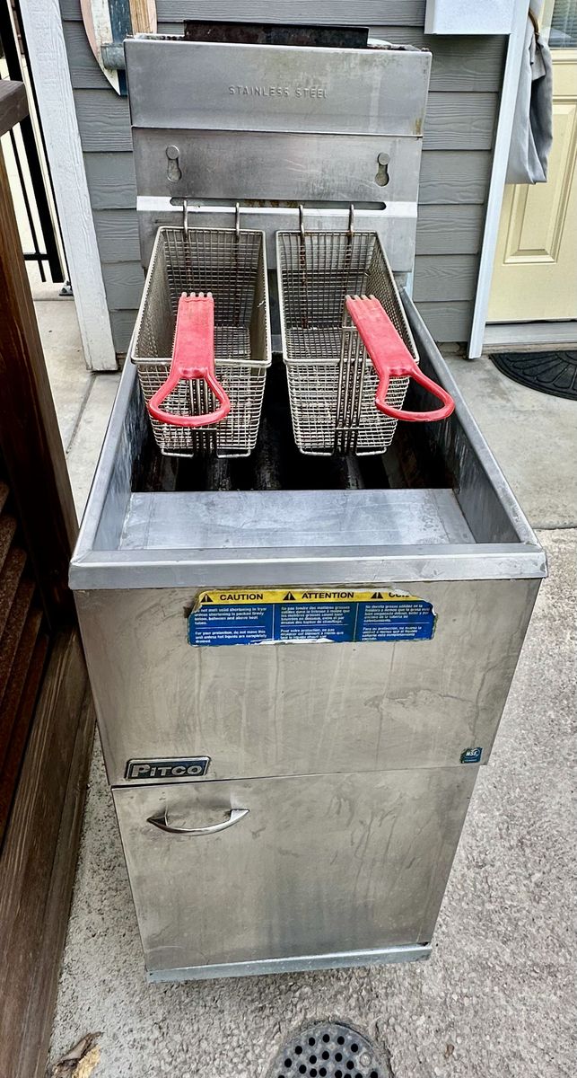 Pitco Deep fryer