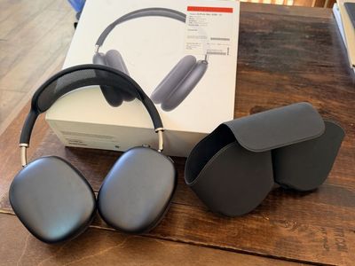 Apple AirPods Max Midnight Wireless Over-Ear Headphones with Smart Case - Excellent Condition