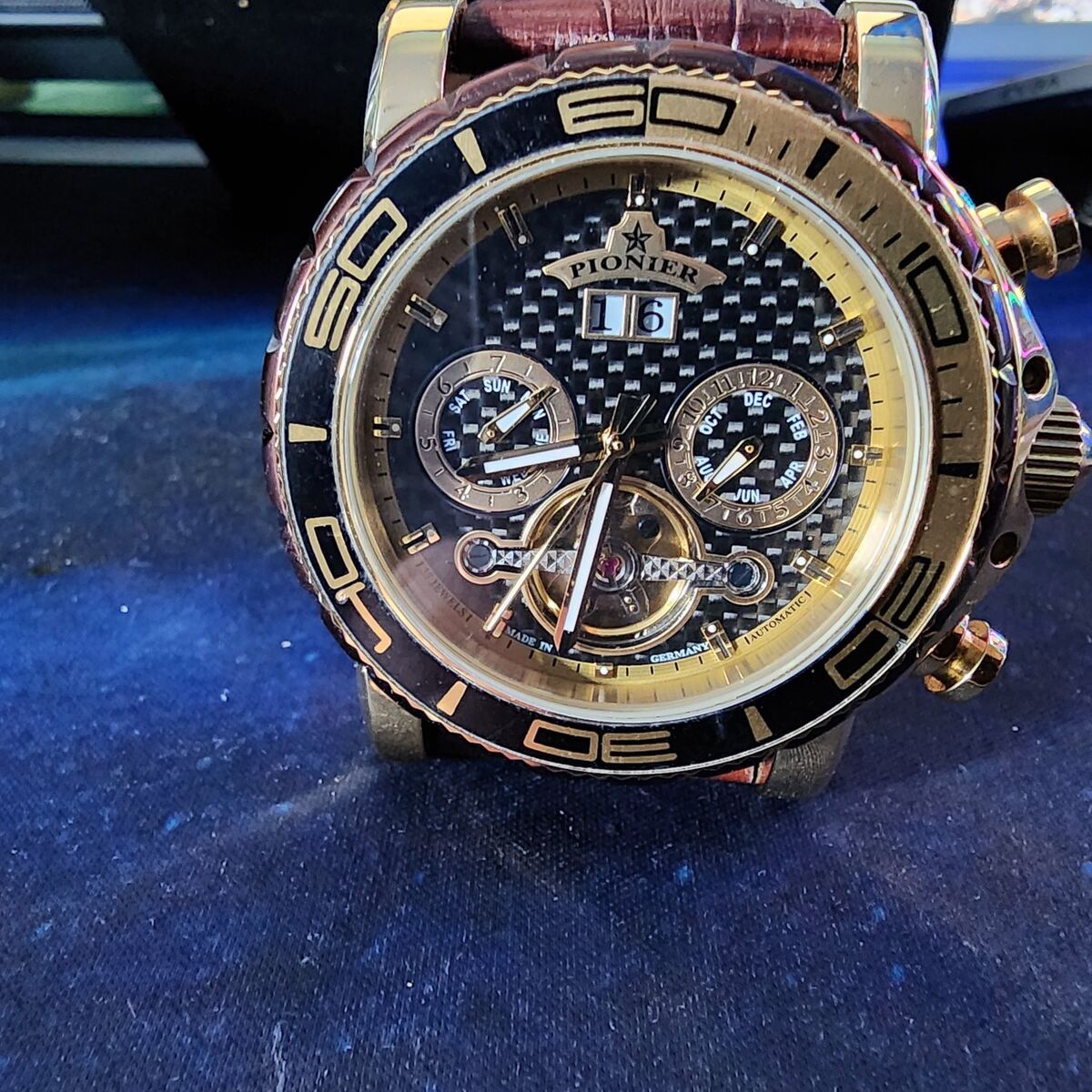 Pionier handmade German watch automatic with 20 jewels have extra leather band