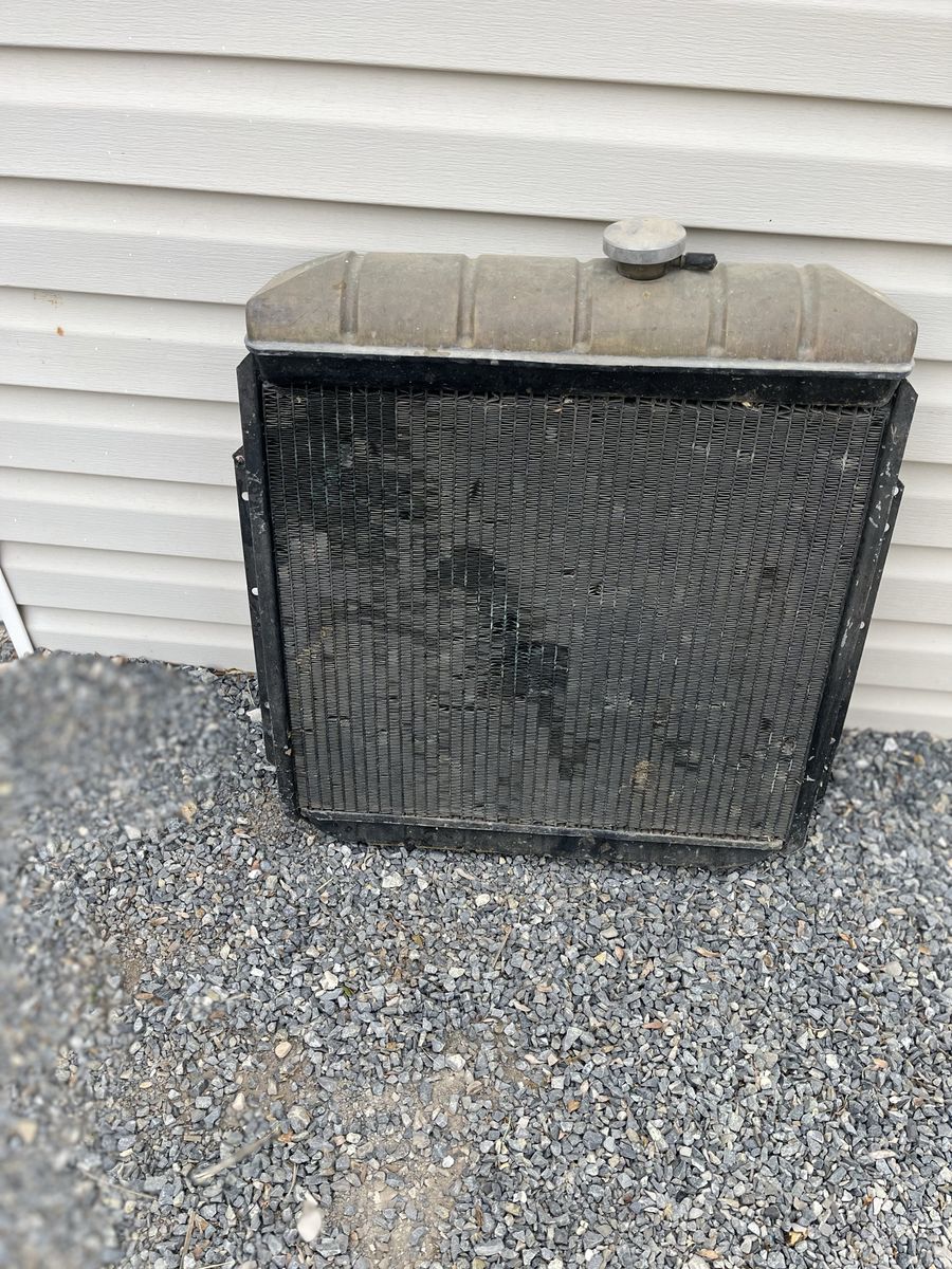Brass top radiator