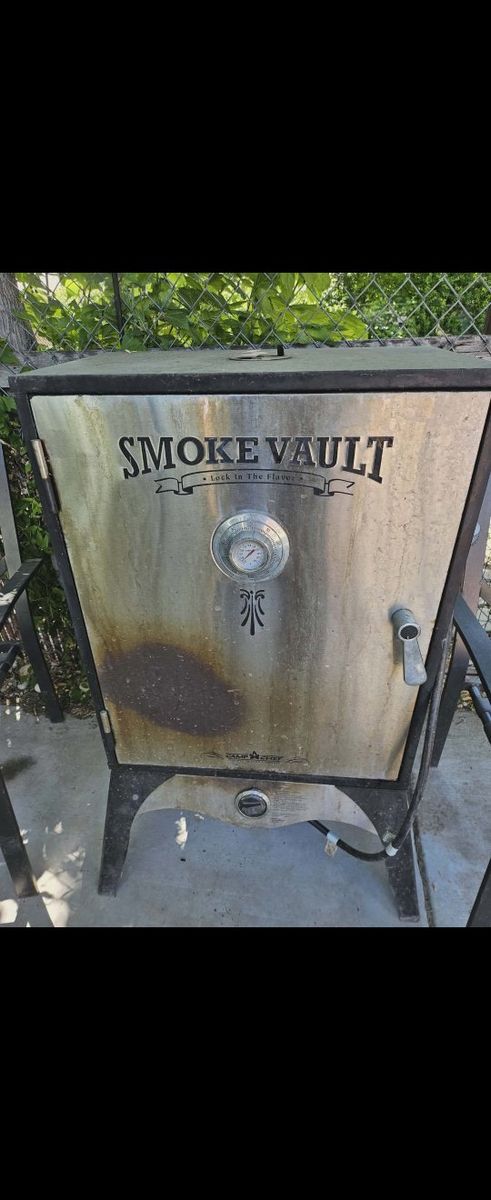 Free Smoke Vault.