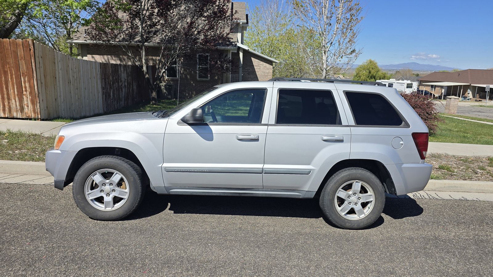 2007 JEEP GRAND CHEROKEE Laredo
